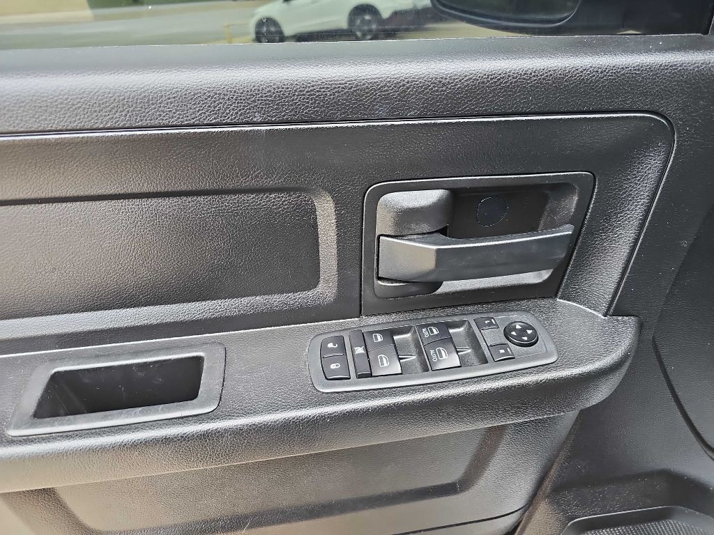 2020 RAM 1500 Image 18