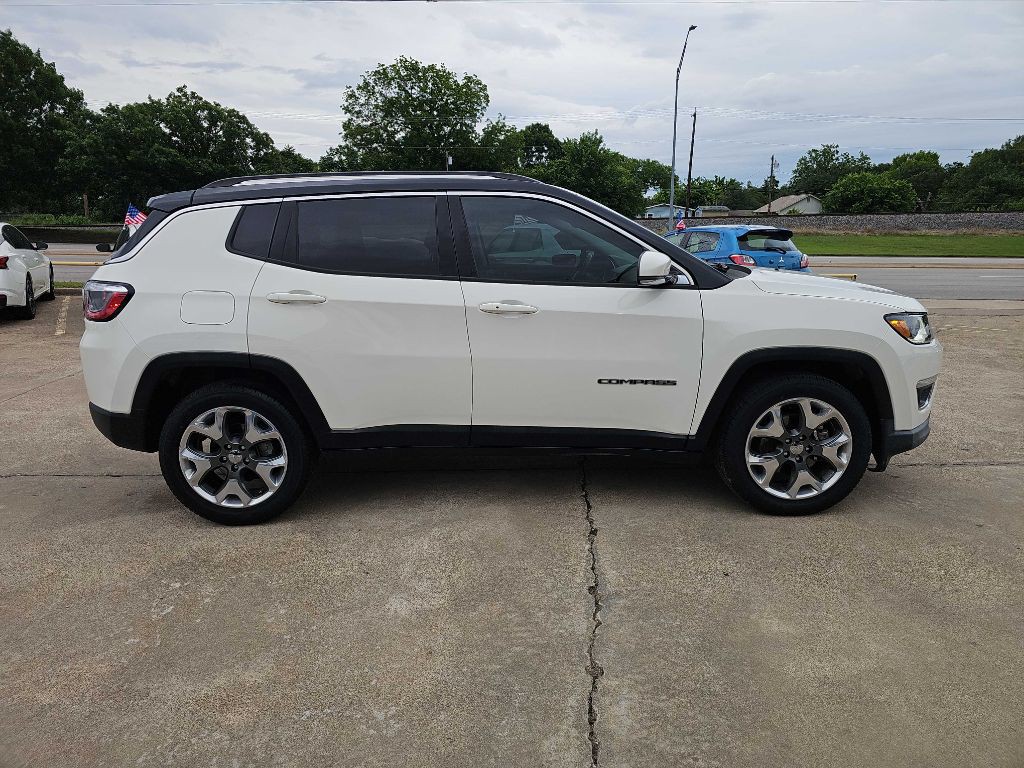 2018 Jeep Compass Image 3