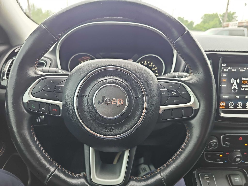 2018 Jeep Compass Image 21