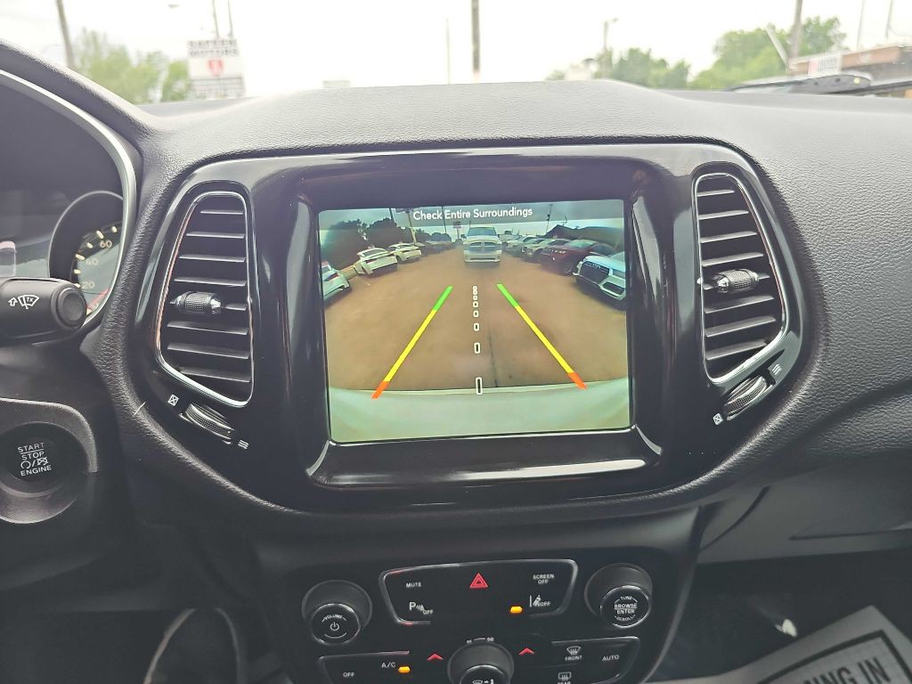 2018 Jeep Compass Image 28