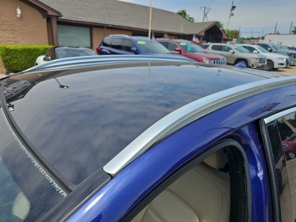 2018 INFINITI QX30 Image 30