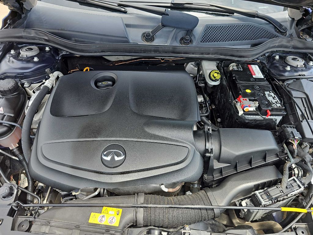 2018 INFINITI QX30 Image 36