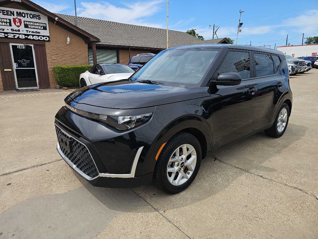 2023 Kia Soul Image 7