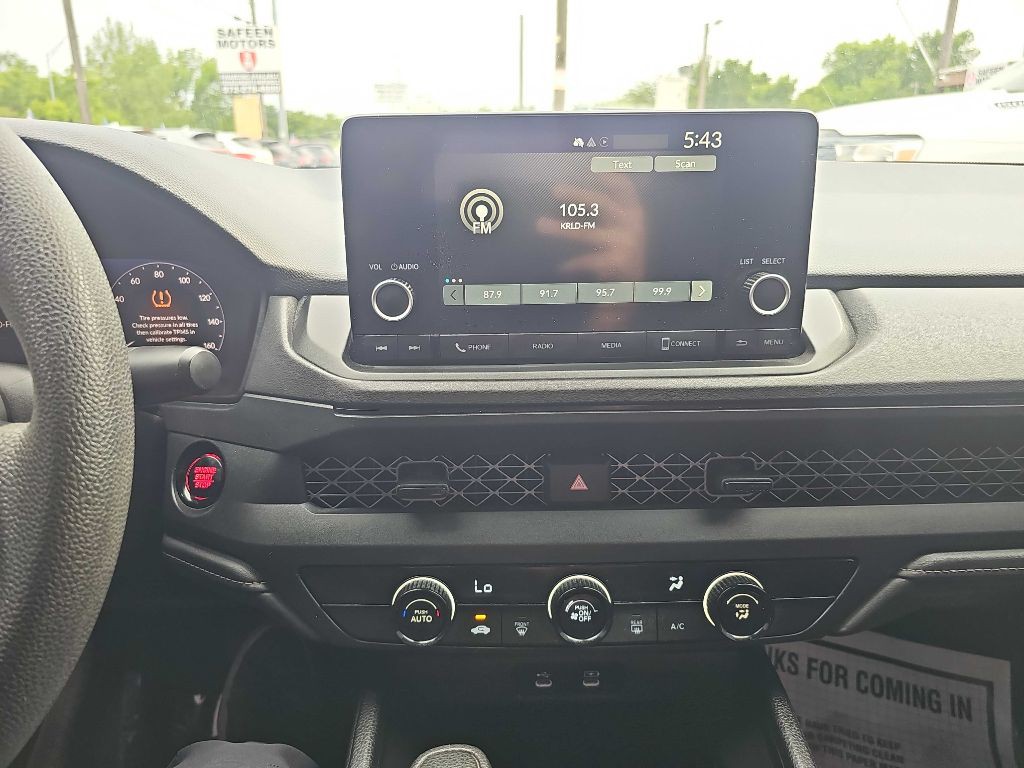 2023 Honda Accord Image 27