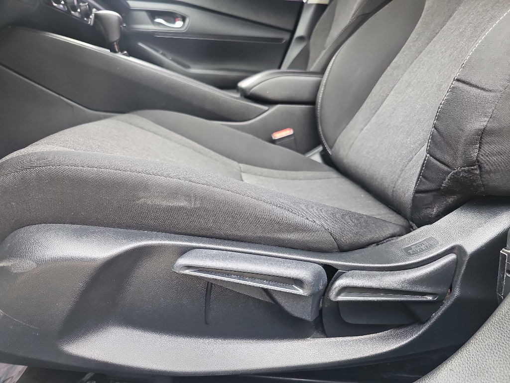 2023 Honda Accord Image 36