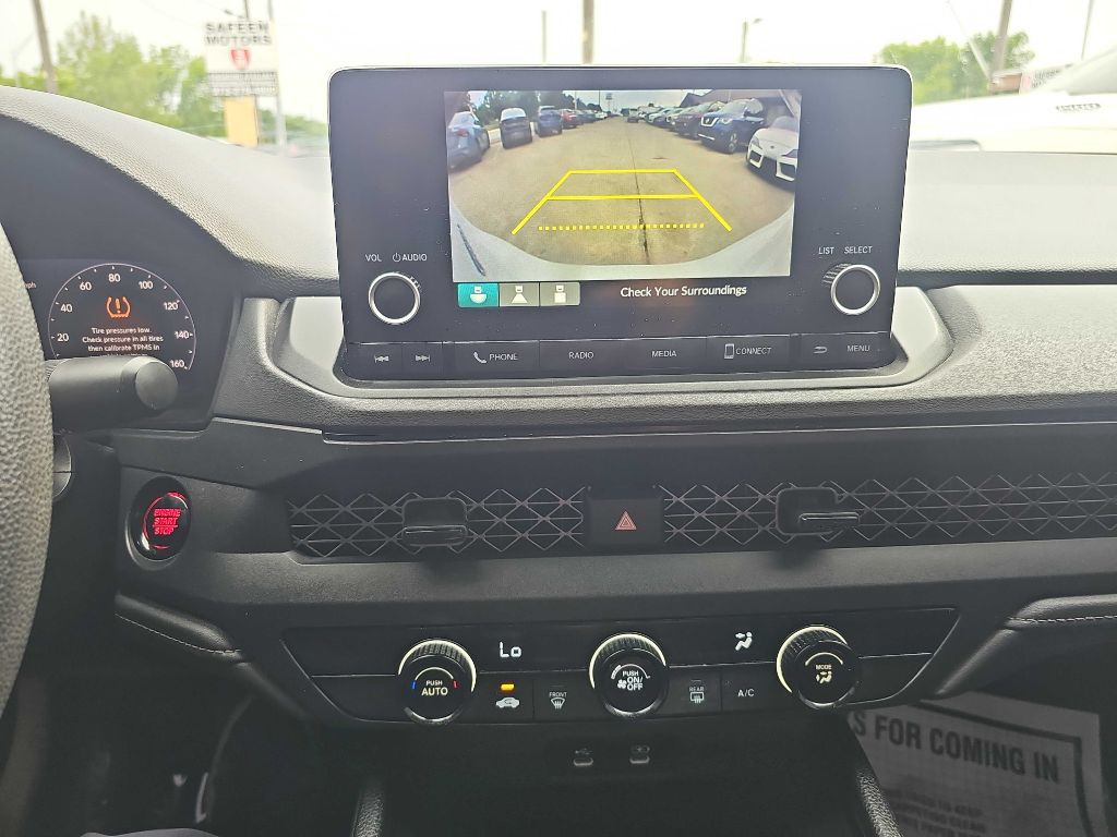 2023 Honda Accord Image 43