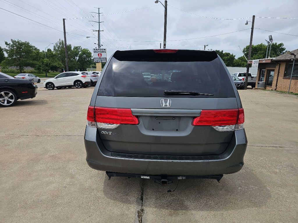 2008 Honda Odyssey Image 2