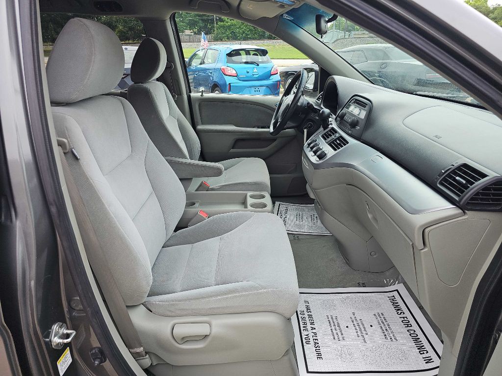 2008 Honda Odyssey Image 16