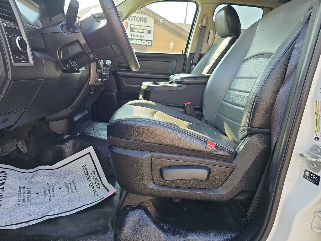 2023 RAM 1500 Image 19