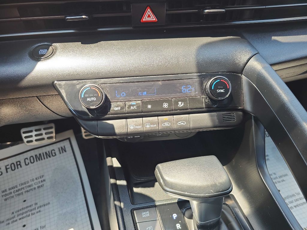 2025 Hyundai Elantra Image 29