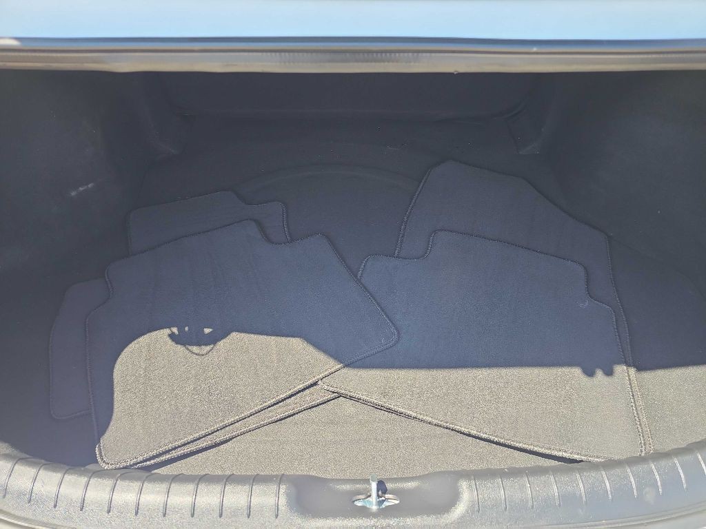 2025 Hyundai Elantra Image 34
