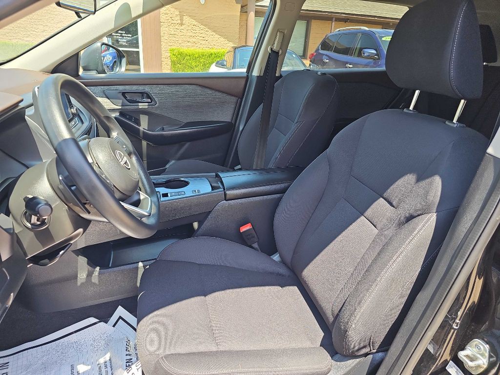 2023 Nissan Rogue Image 12