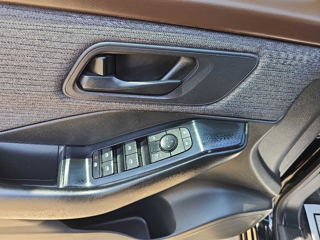 2023 Nissan Rogue Image 22