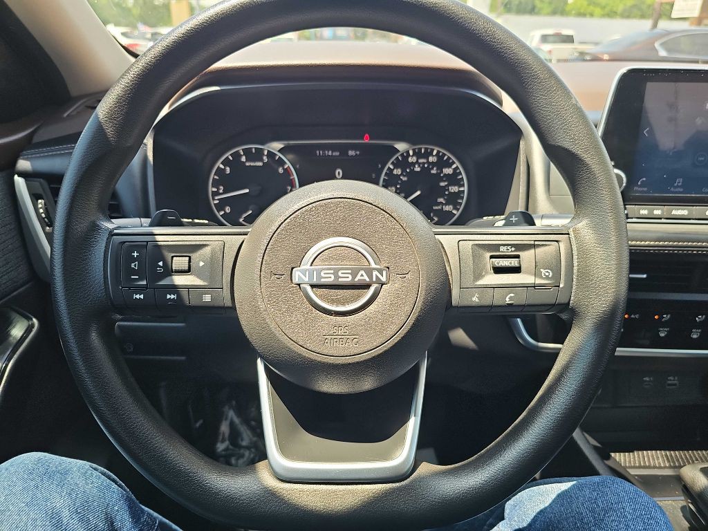 2023 Nissan Rogue Image 23
