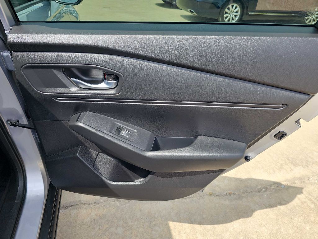 2025 Honda Accord Image 16