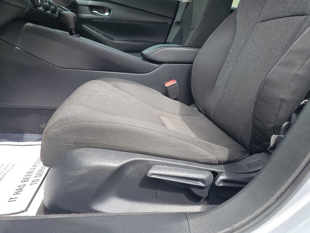 2025 Honda Accord Image 22
