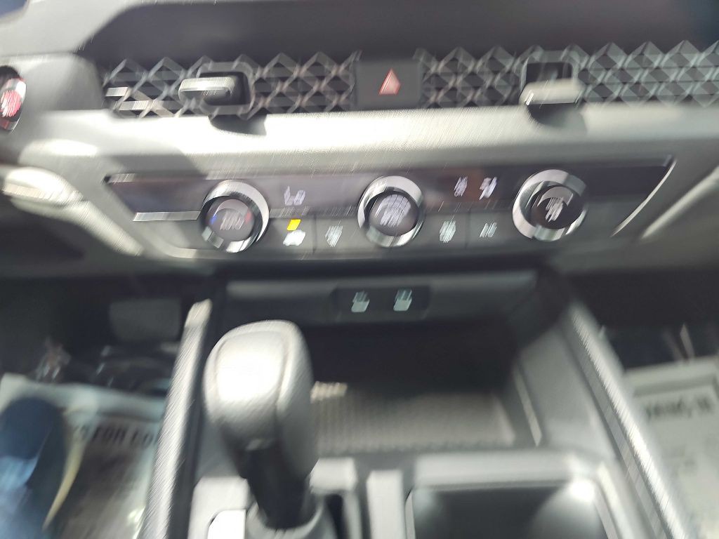 2025 Honda Accord Image 29