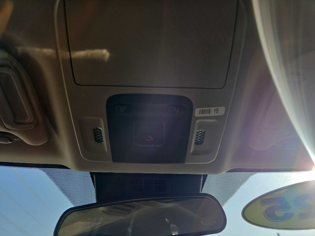 2025 Toyota Camry Image 30