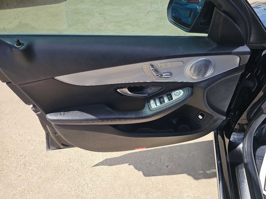 2021 Mercedes-Benz C-Class Image 12
