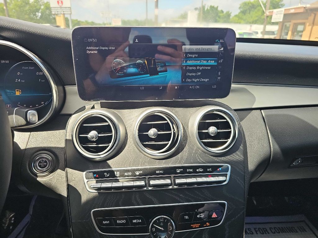 2021 Mercedes-Benz C-Class Image 27