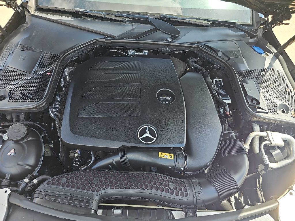 2021 Mercedes-Benz C-Class Image 38