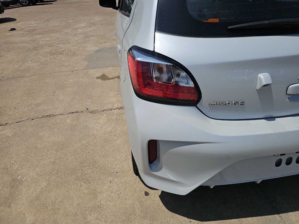 2022 Mitsubishi Mirage Image 10