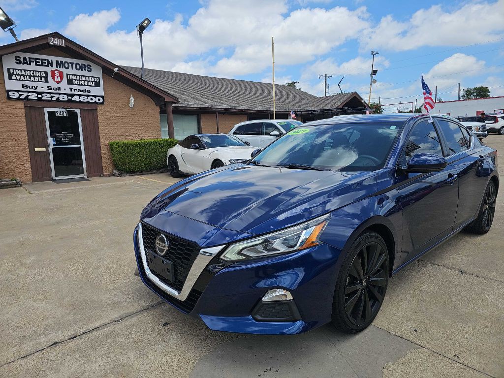 2021 Nissan Altima Image 10