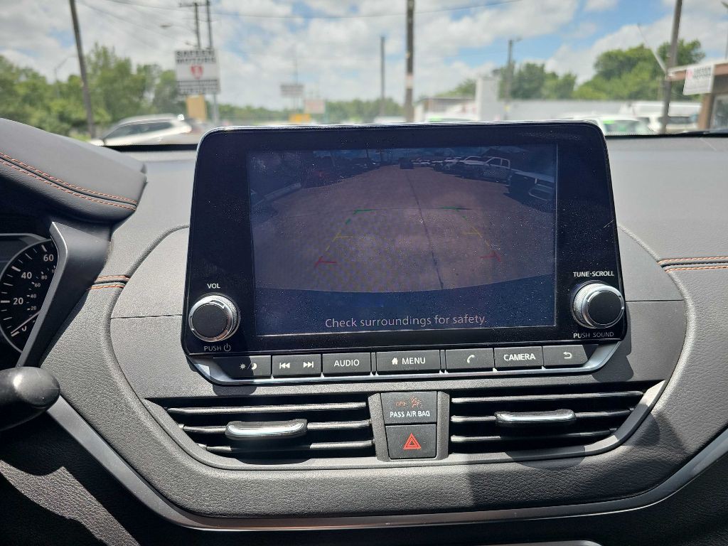 2021 Nissan Altima Image 29