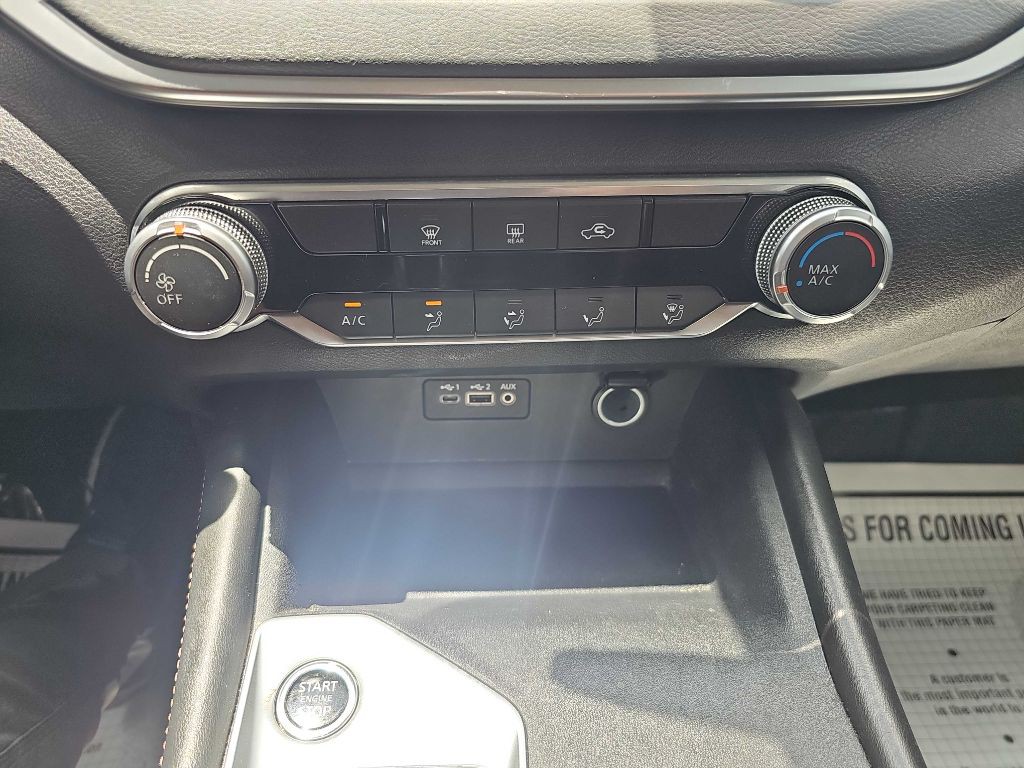 2021 Nissan Altima Image 32