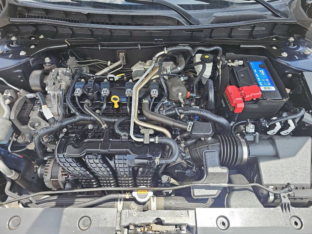 2021 Nissan Altima Image 35