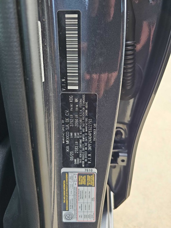 2023 Kia Forte Image 33