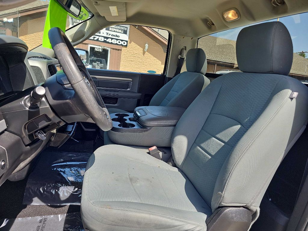 2017 RAM 1500 Image 12