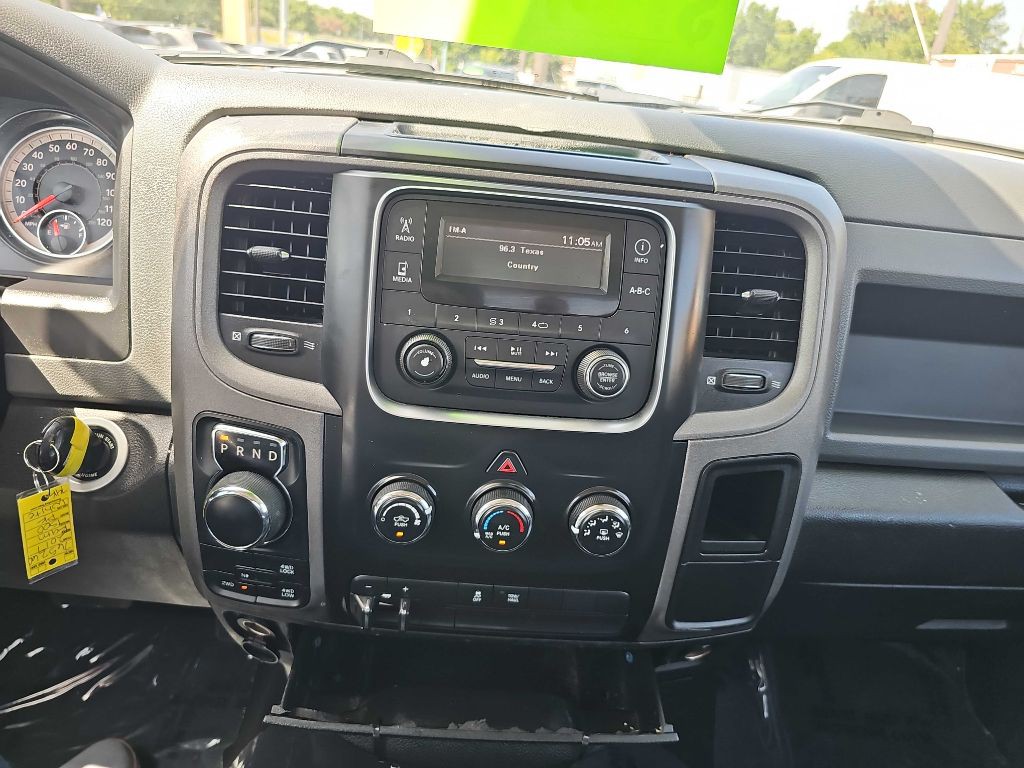 2017 RAM 1500 Image 23