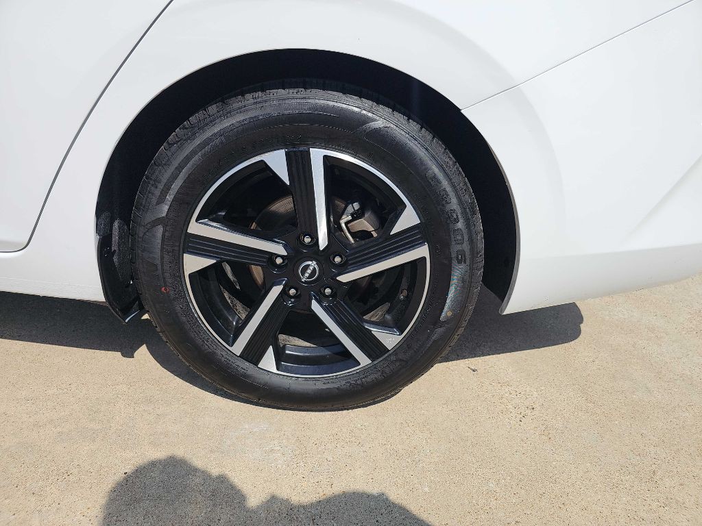2024 Nissan Sentra Image 9