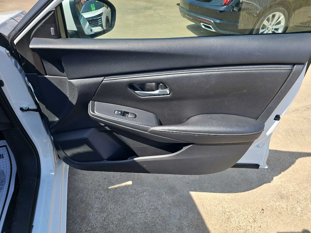 2024 Nissan Sentra Image 17