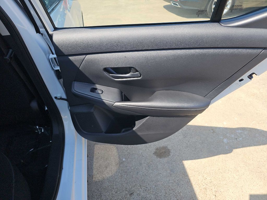 2024 Nissan Sentra Image 50