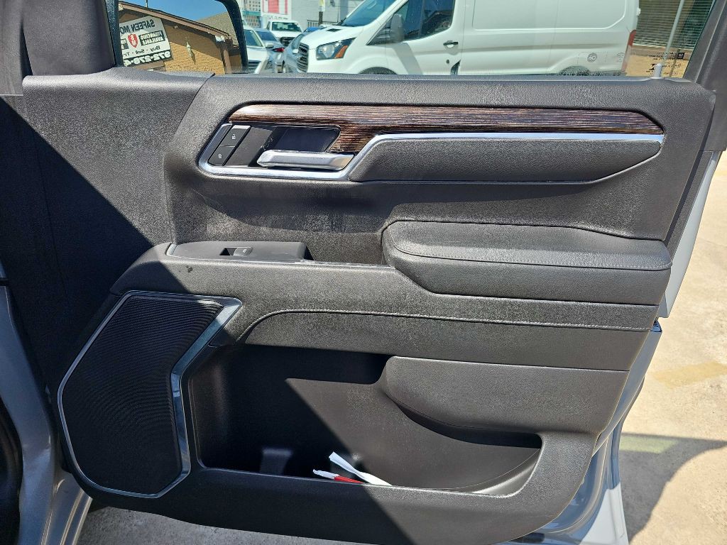 2024 GMC Sierra Image 18
