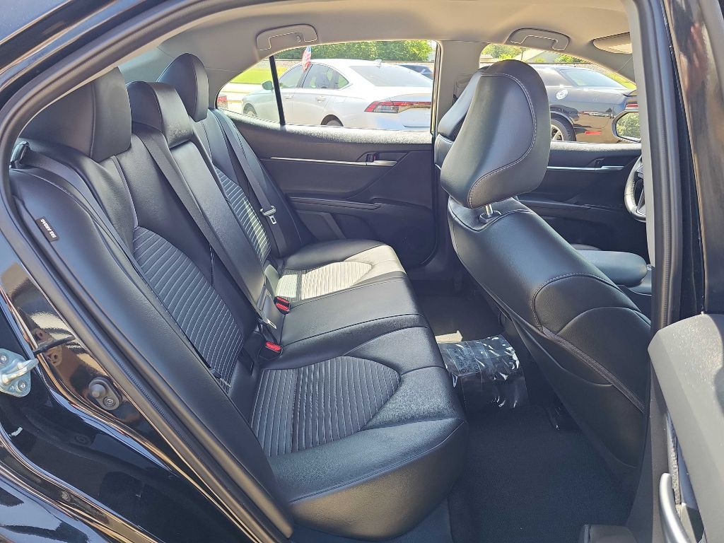 2024 Toyota Camry Image 17