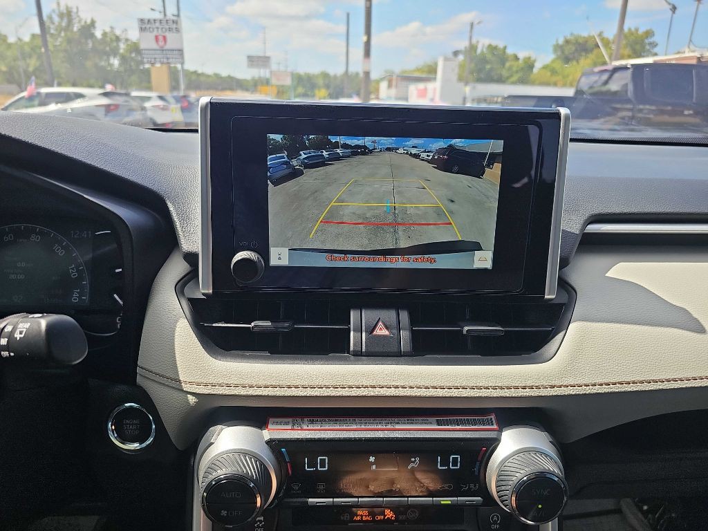 2025 Toyota Rav4 Image 27