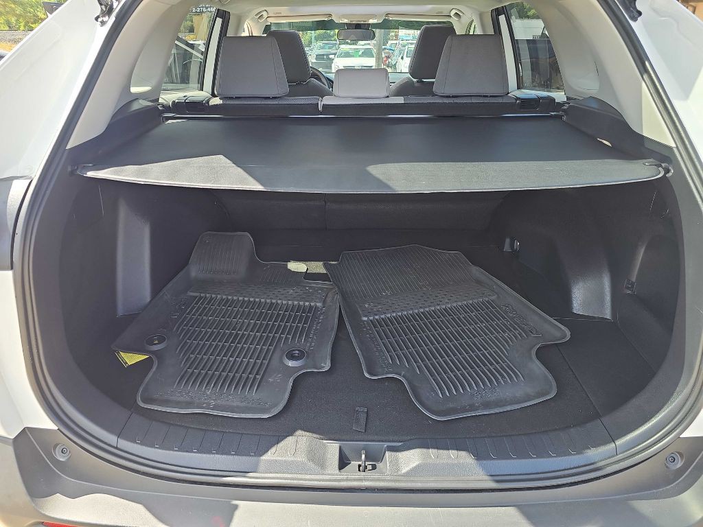 2025 Toyota Rav4 Image 38