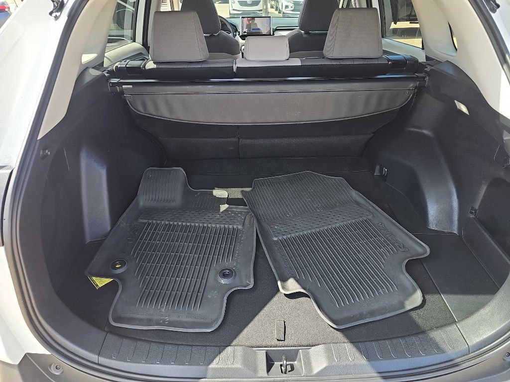 2025 Toyota Rav4 Image 39