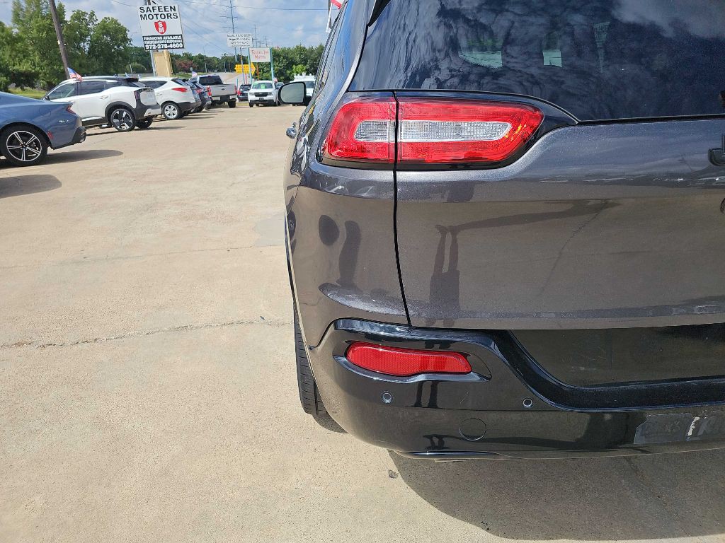 2018 Jeep Cherokee Image 10