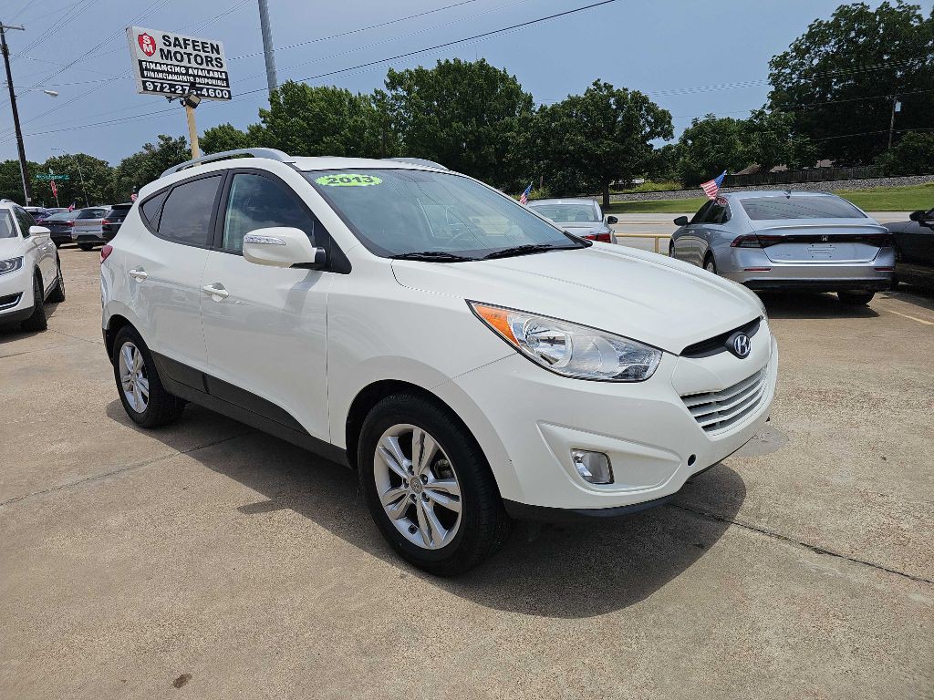 2013 Hyundai Tucson Image 1