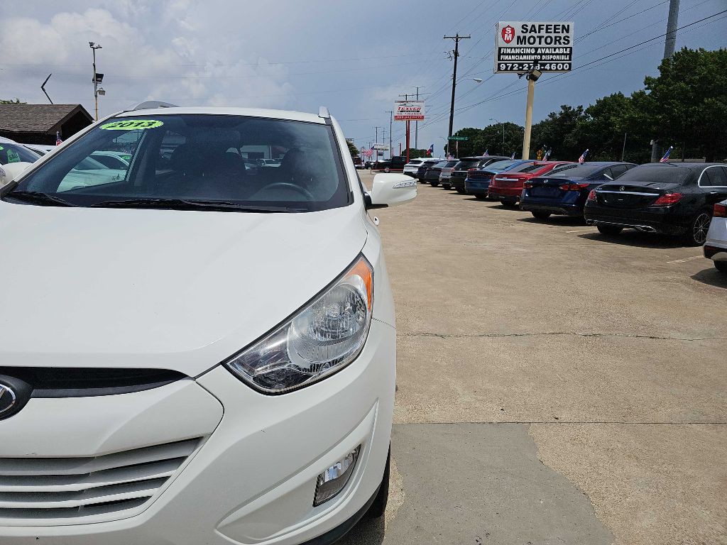 2013 Hyundai Tucson Image 9