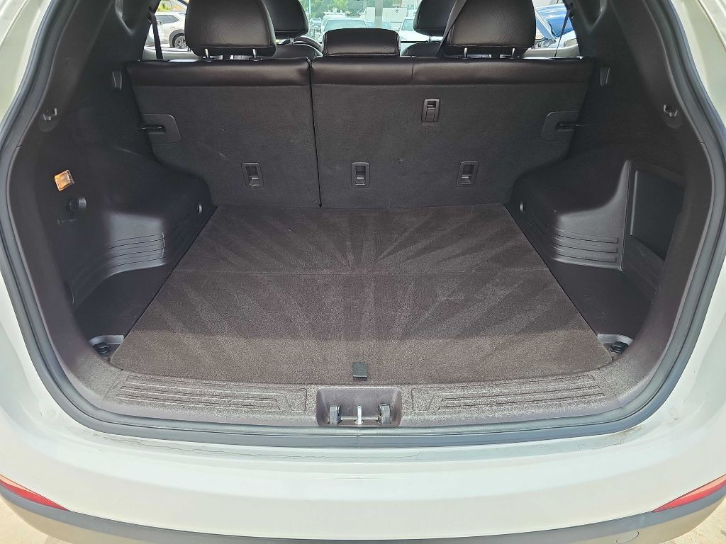 2013 Hyundai Tucson Image 30