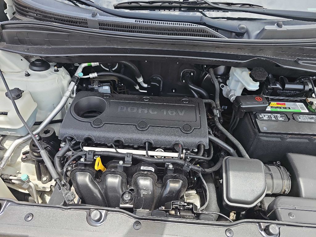 2013 Hyundai Tucson Image 31