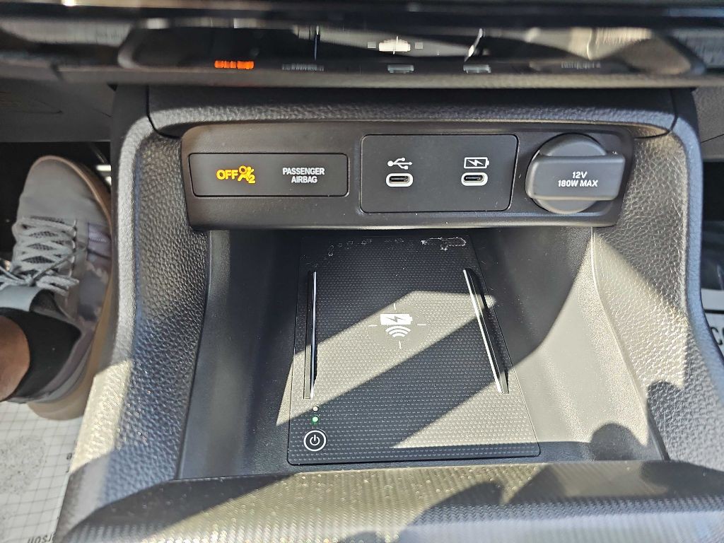2026 Honda Civic Image 32