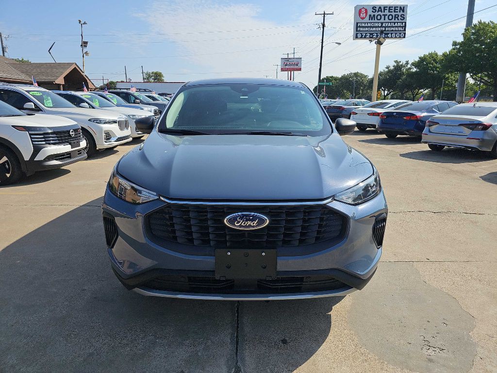 2025 Ford Escape Image 8