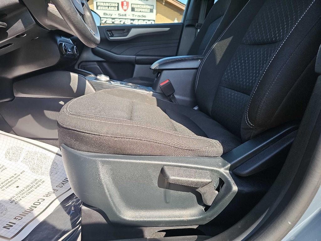 2025 Ford Escape Image 21