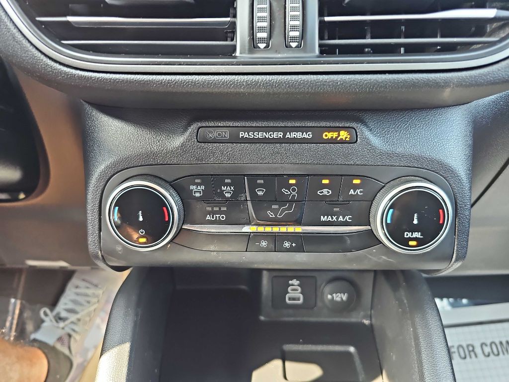 2025 Ford Escape Image 29